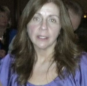 Meet your Posher, Laurie